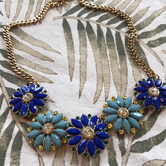 Bundle of Necklaces - Picture 3 of 5